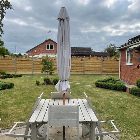 The Hideaway Villa Stratford-upon-Avon Luaran gambar