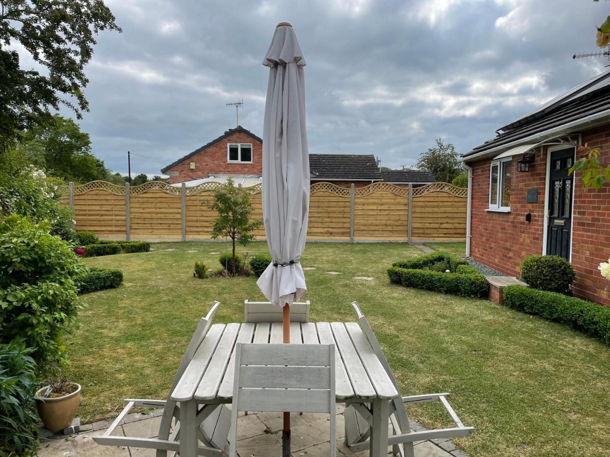 The Hideaway Villa Stratford-upon-Avon Luaran gambar